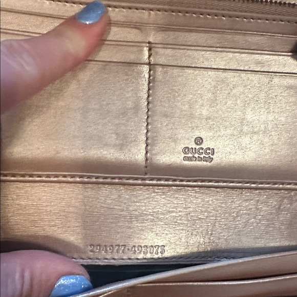Rose Gold Gucci mini GG wallet in amazing condtion - Picture 9 of 9